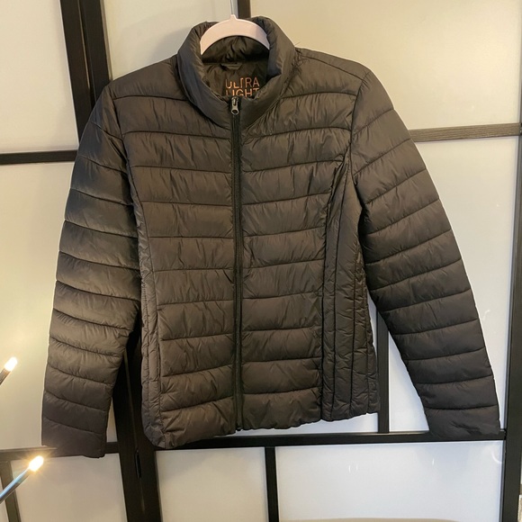Love Tree Ultra Light Packable Jacket 